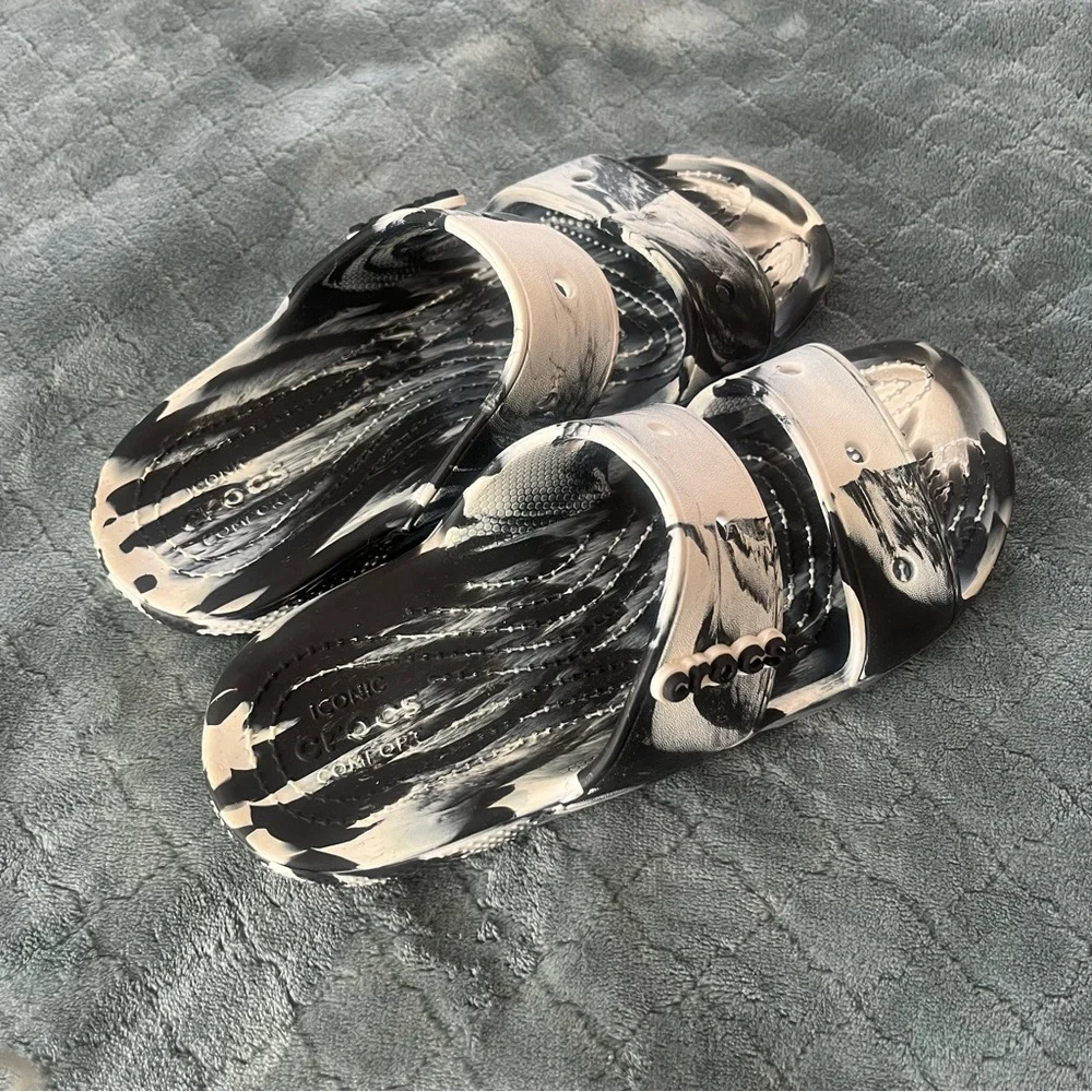 Crocs Marbled Sandal Black White Marble Slides Mens 7 Womens 9 206761-001‎